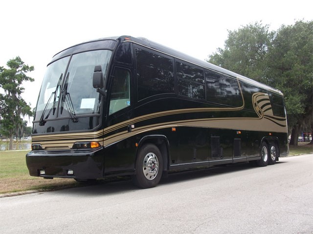 Memphis 56 Passenger Charter Bus