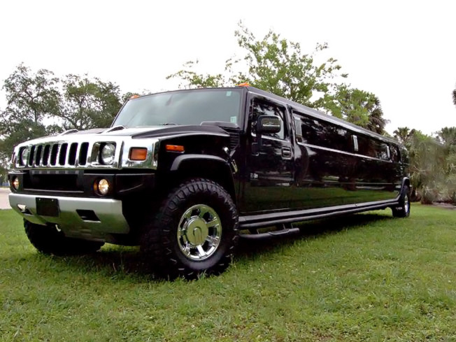 Memphis Black Hummer Limo